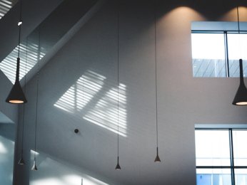 搜索关键词优化给seo外包公司价钱是多少？
