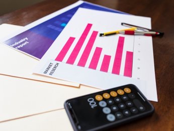 分析网站排名没有变化，seo公司分享五大影响排名的因素